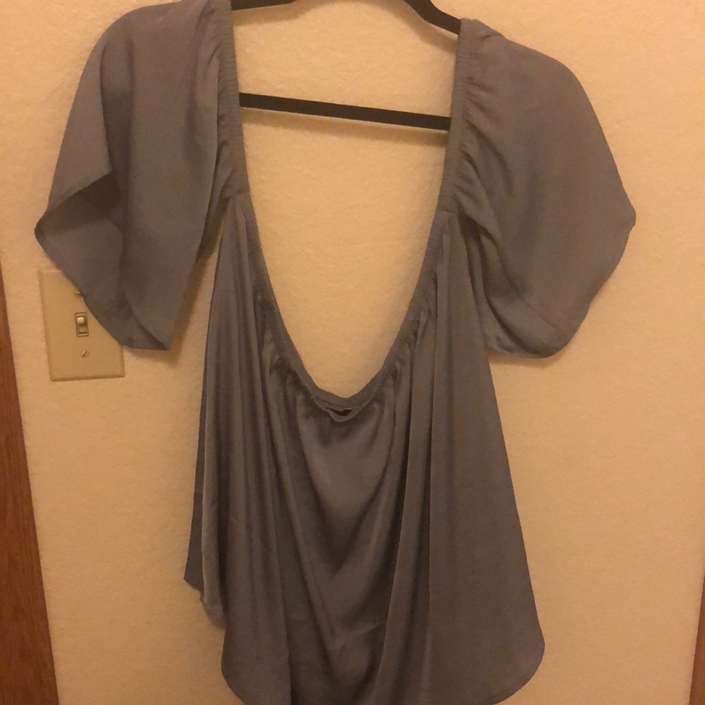 American Eagle off the shoulder shirt